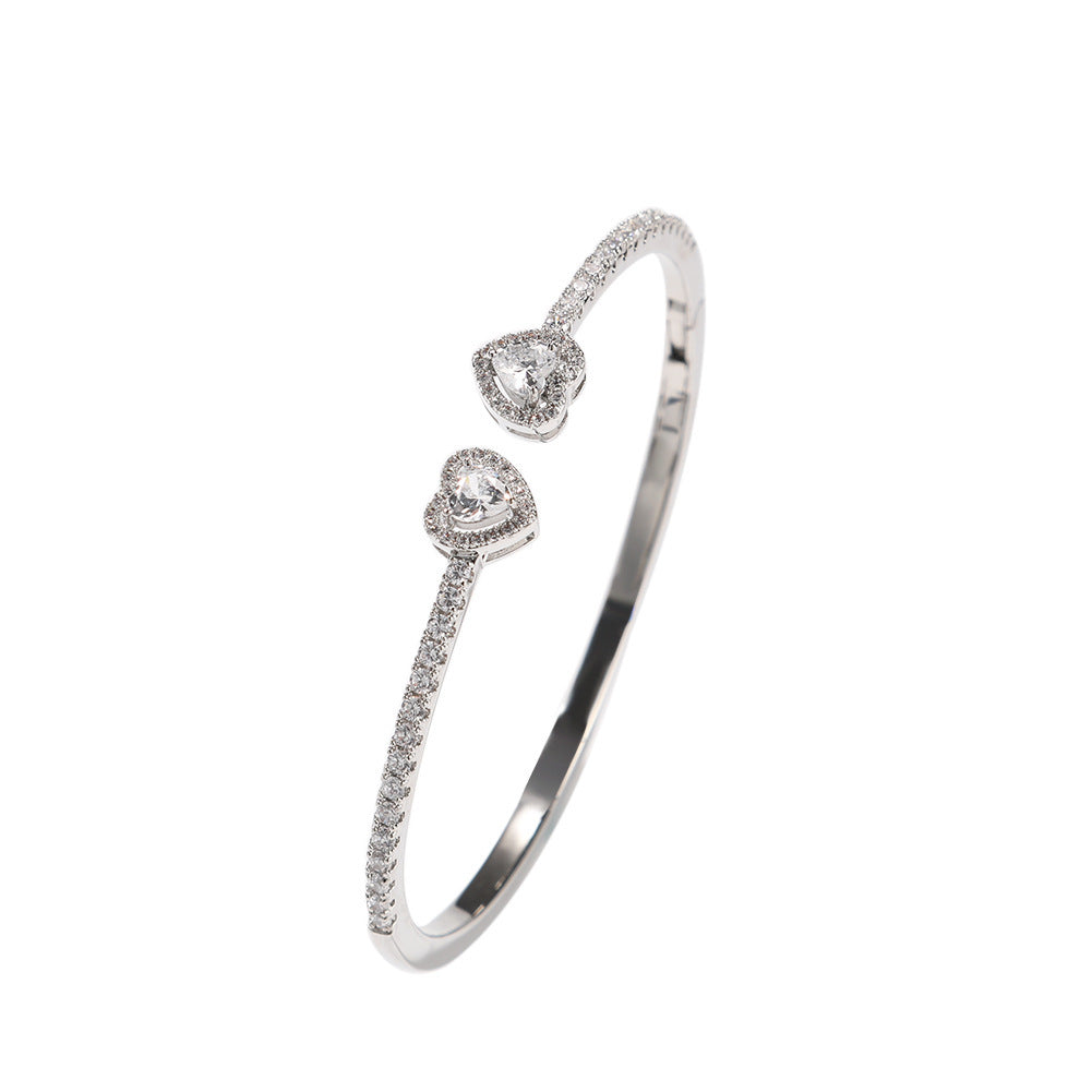 Heart Diamond Bracelet – Fine Circle Pair
Elegant Sparkle, Timeless Charm