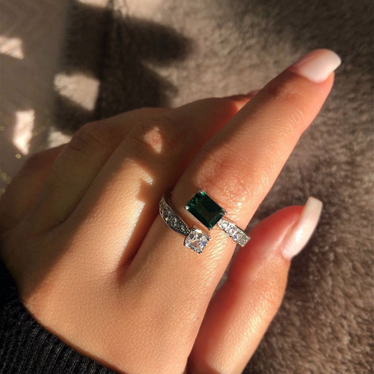 Exquisite Korean-Style Diamond Ring for Women