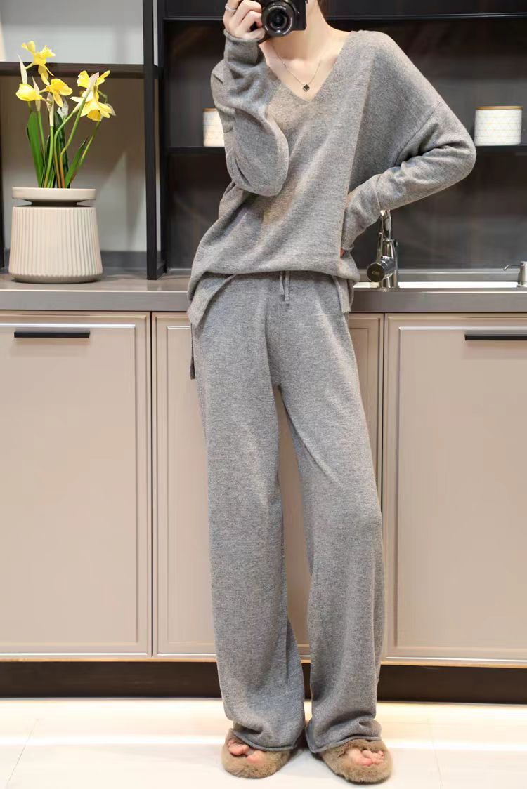 Korean Style Hooded Top & Wide Leg Knitting Pants Set – Casual Suit