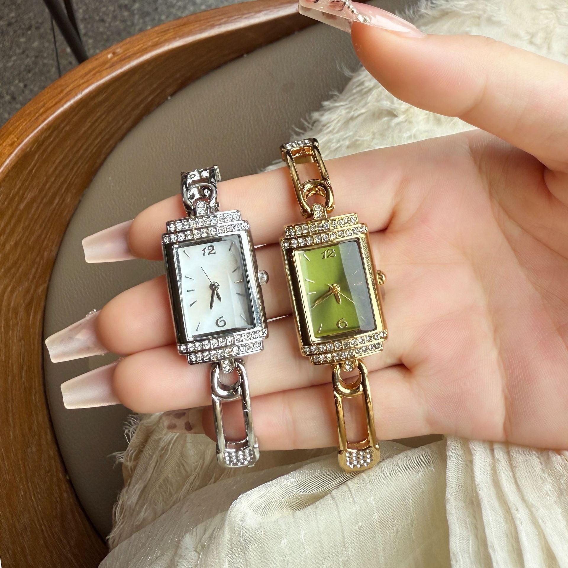 Women’s Light Luxury Square Watch – Elegant High-End Style
