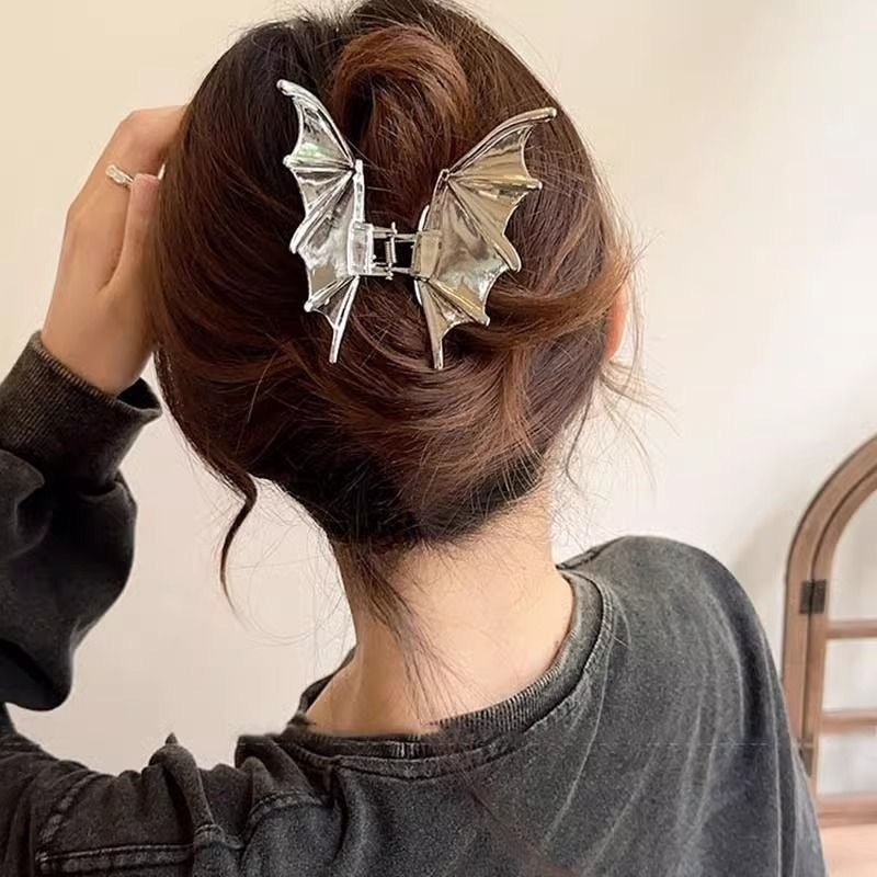 High-Grade Metal Bat Grip Hair Clip | Elegant Women’s Hair Accessory