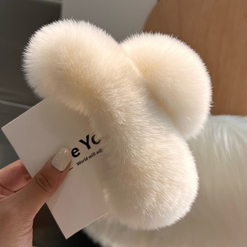 Korean Real Otter Fur Hair Clip for Women – Elegant Hair Accessory