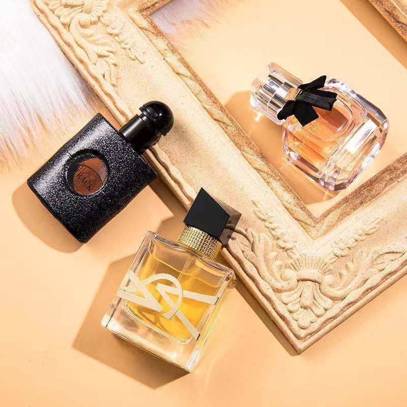 Perfume Gift Set for Women
The Perfect Gift of Fragrance & Elegance