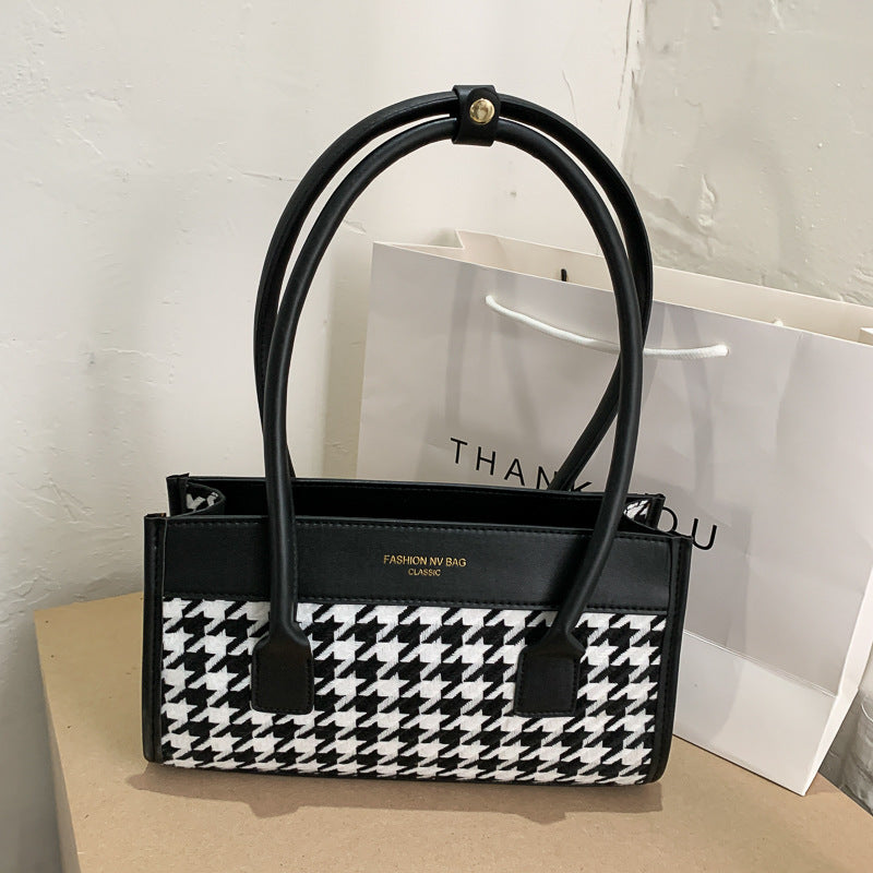 New Tide Autumn Winter Fashion Plaid Hand Carry Bag – Versatile Style