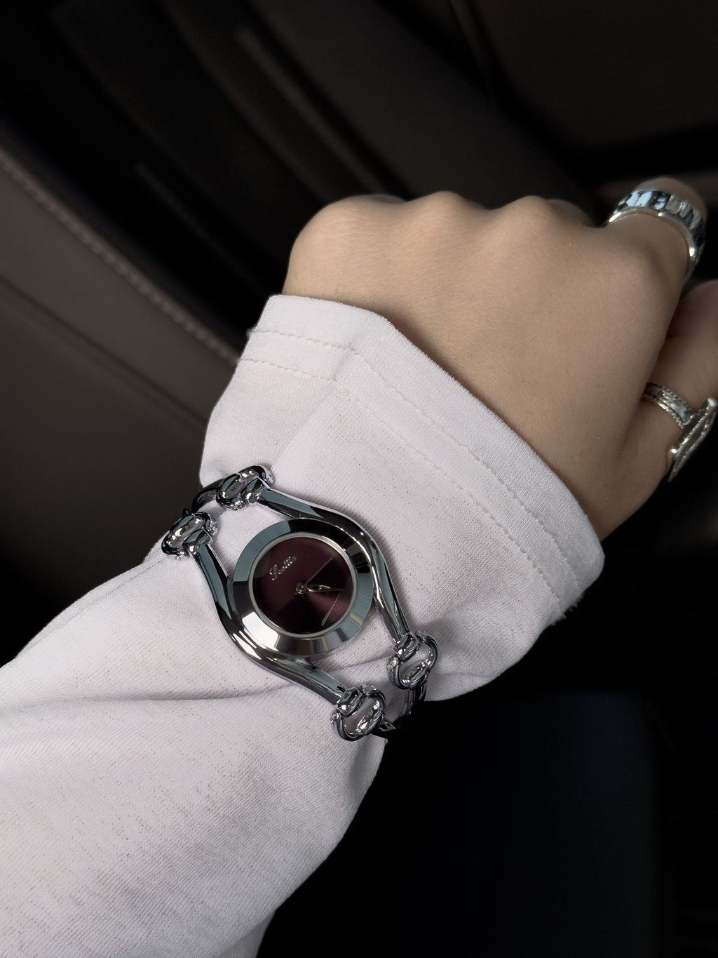 Casual and Versatile Women's Watch with Niche Hollow Design