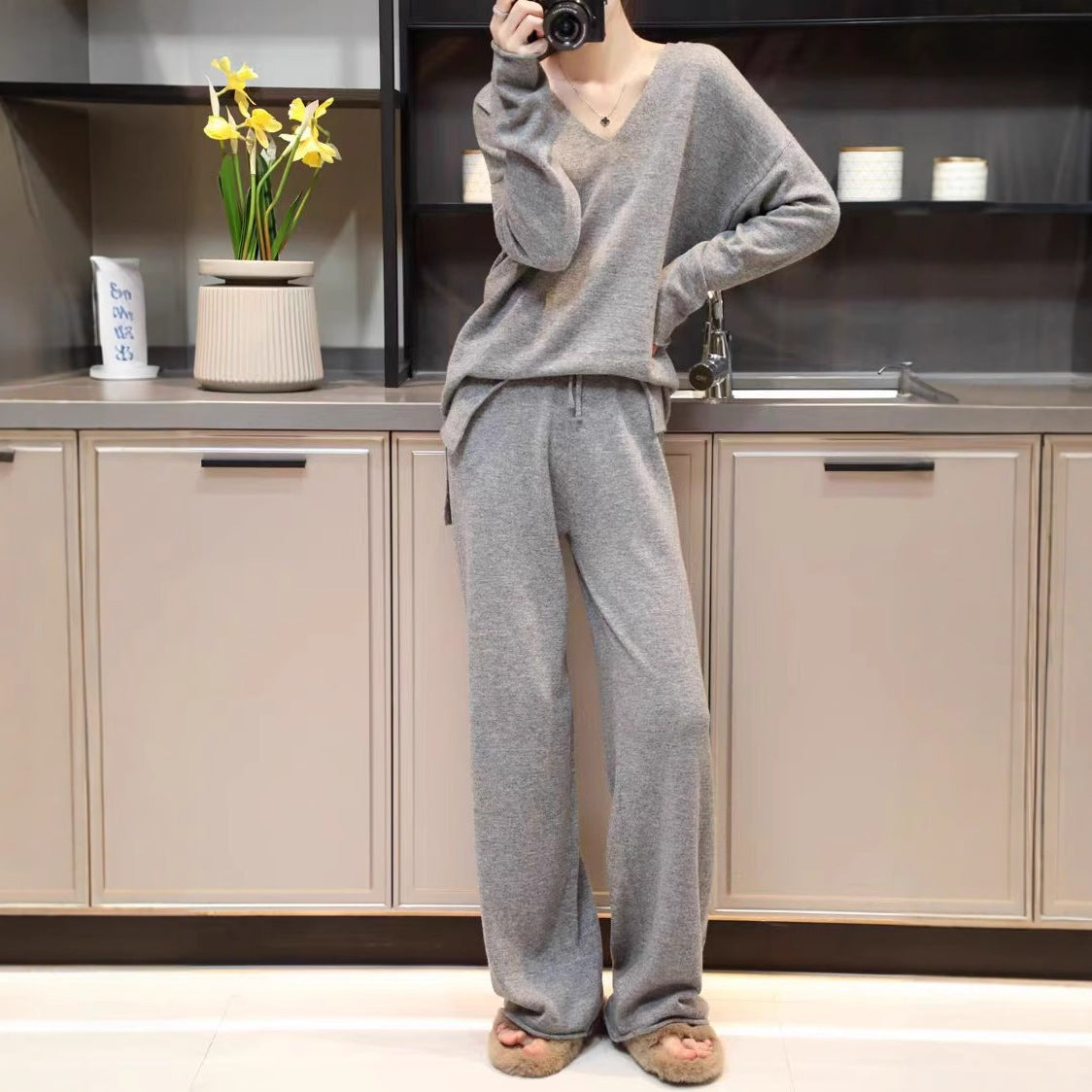 Korean Style Hooded Top & Wide Leg Knitting Pants Set – Casual Suit