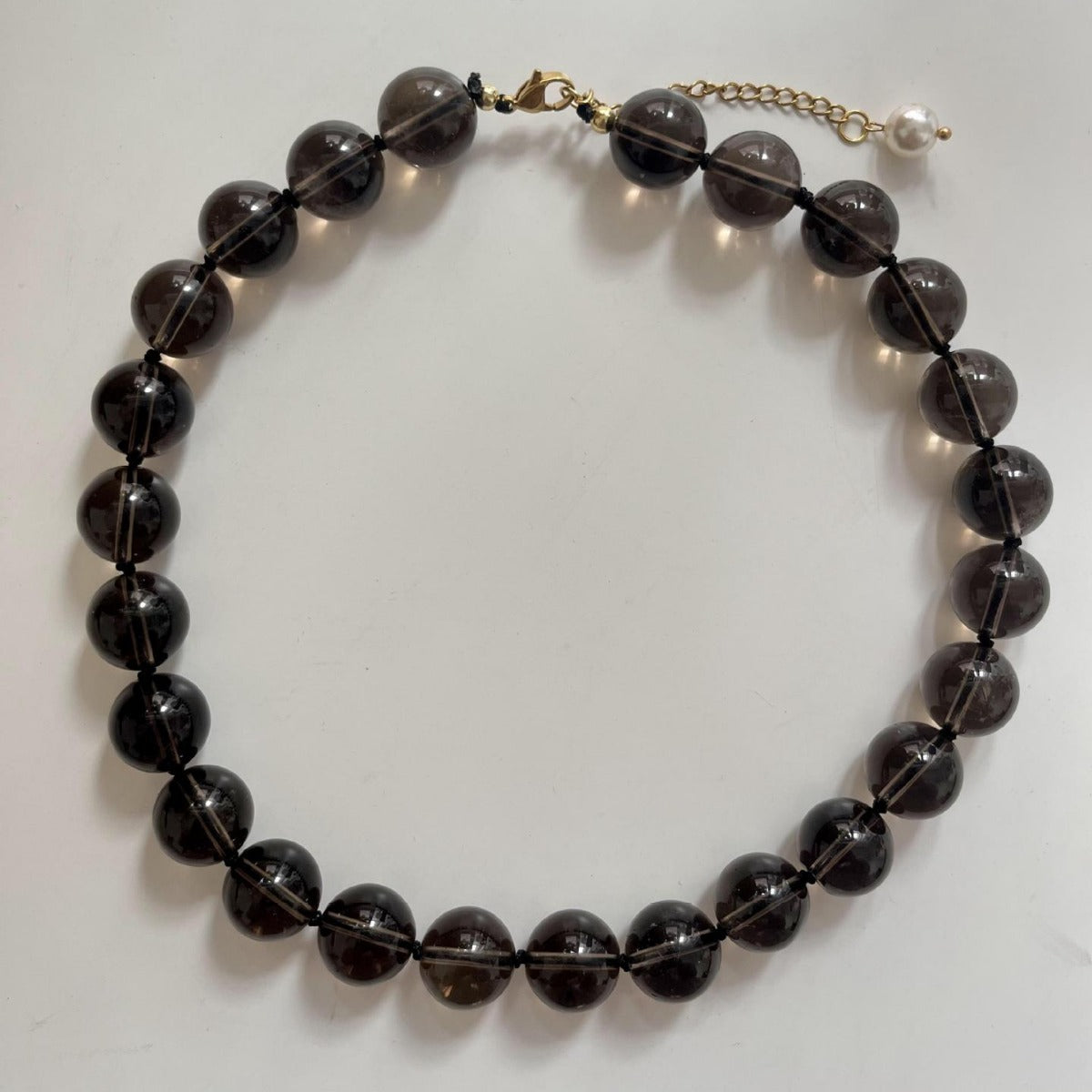 High-Grade Brown Beaded Clavicle Chain Necklace – Statement Jewelry