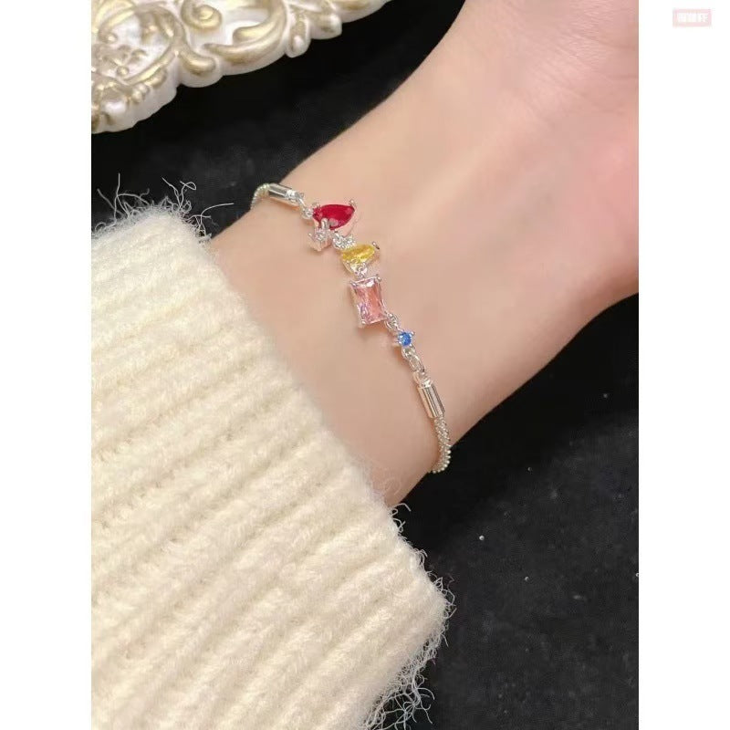Elegant Rhinestone Bracelet – Vintage White All-Matching Jewelry