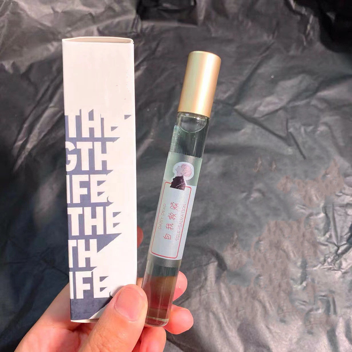 Peach Essential Oil Roll-On Body Fragrance – Long-Lasting Fresh Scent