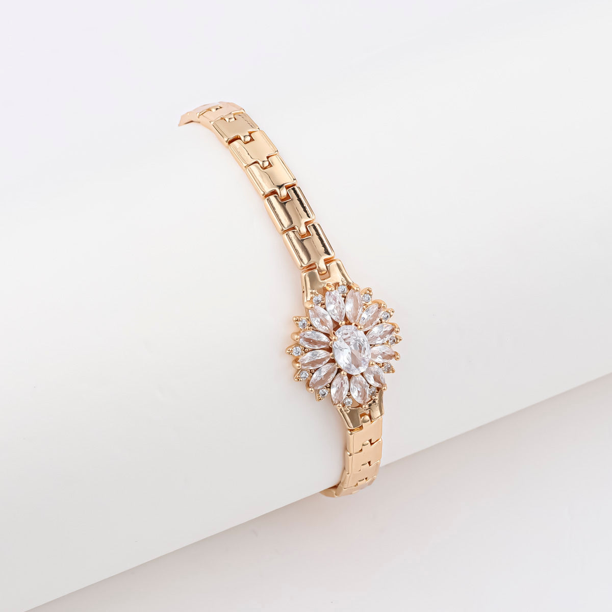 18K Gold-Plated Butterfly & Clover Copper Bracelet for Women