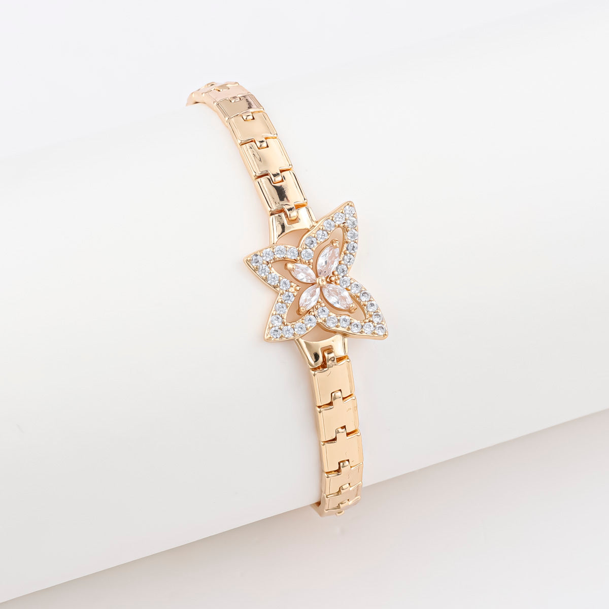 18K Gold-Plated Butterfly & Clover Copper Bracelet for Women