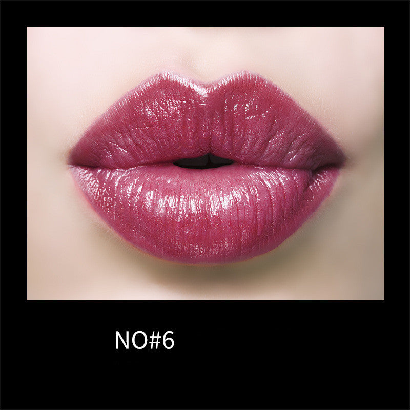 Gentle Moisturizing Lipstick – Charming Lip Makeup for a Soft, Radiant Look