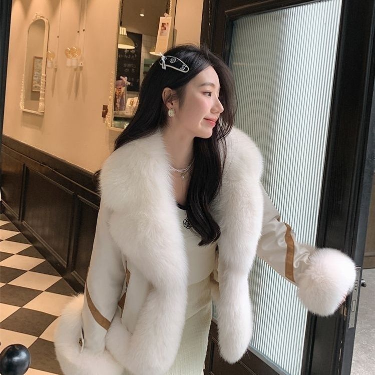 Women’s Short Cotton Fur Coat – Autumn & Winter Fashion
