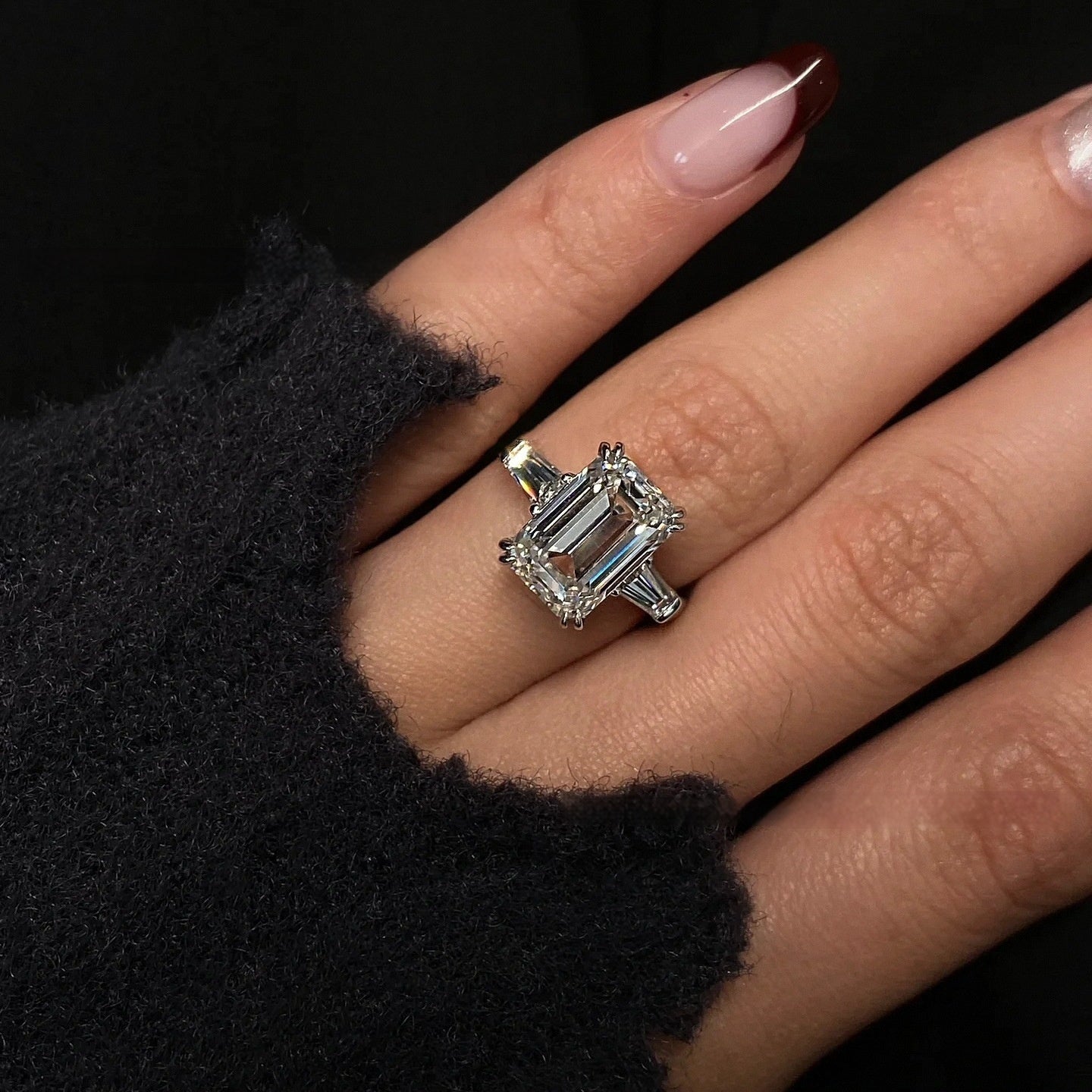 Seiko Small Sugar Cube Ring
Minimalist Elegance in Every Detail